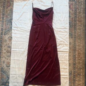 *New with tags* Forever 21 Burgundy Maxi Dress